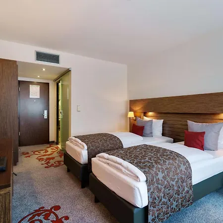 Park Plaza Hotel