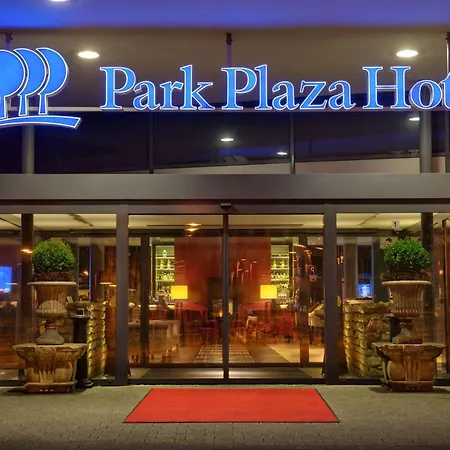 Hotel Park Plaza 4*
