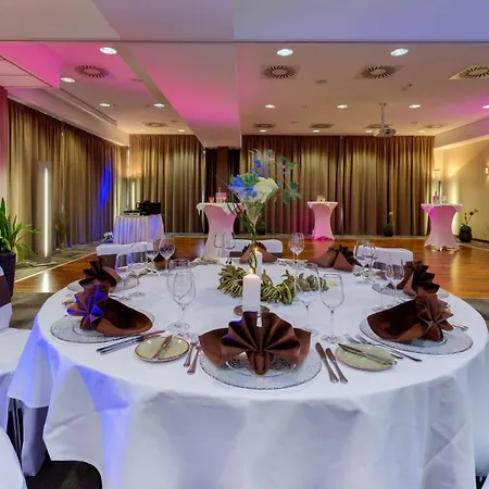Park Plaza 4* Trèves