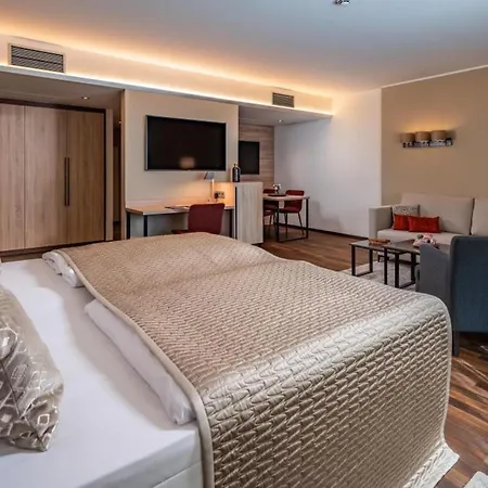 Park Plaza Hotel