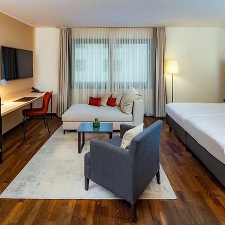 Park Plaza Отель Трир