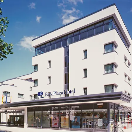 Park Plaza 4*
