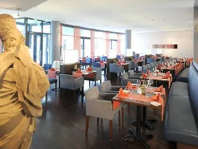 Park Plaza Отель Трир