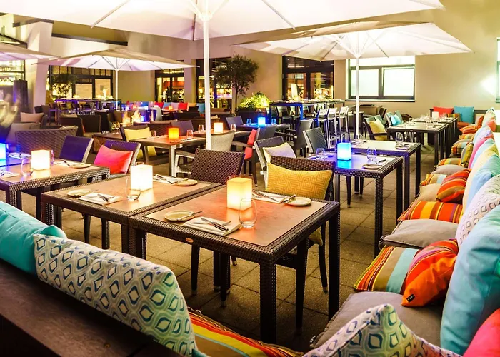 特里尔公园广场酒店 4*