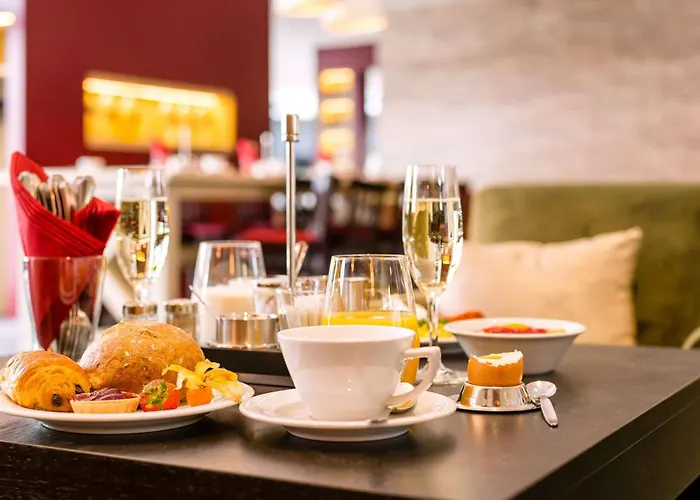 特里尔公园广场酒店 特里尔