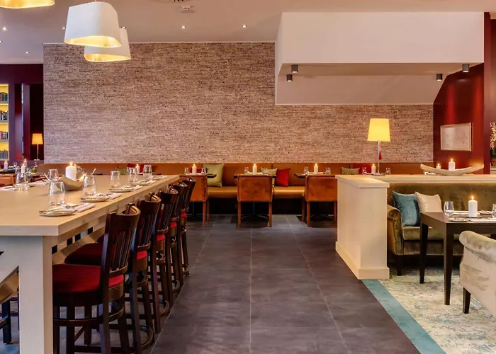 特里尔公园广场酒店 特里尔