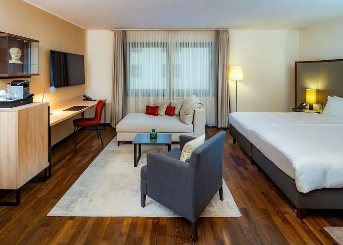 Park Plaza מלון טרייר