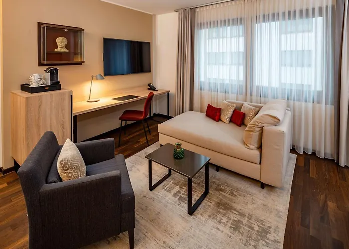 מלון Park Plaza טרייר